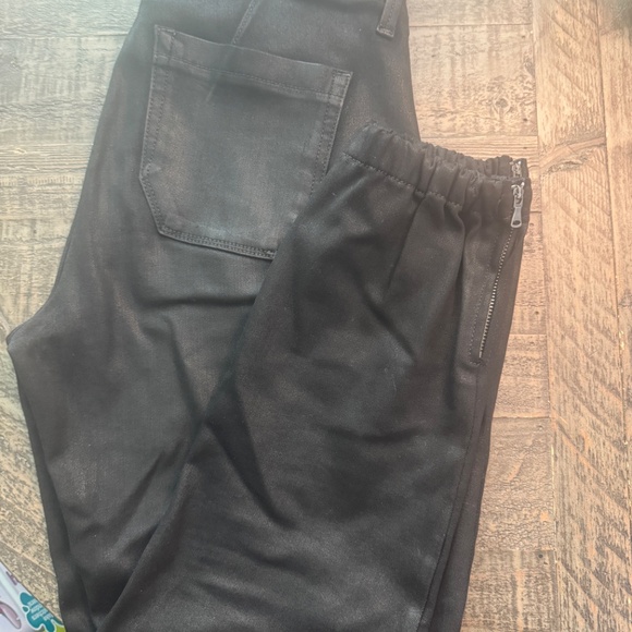 Mayslie Jogger Pants - Picture 9 of 9